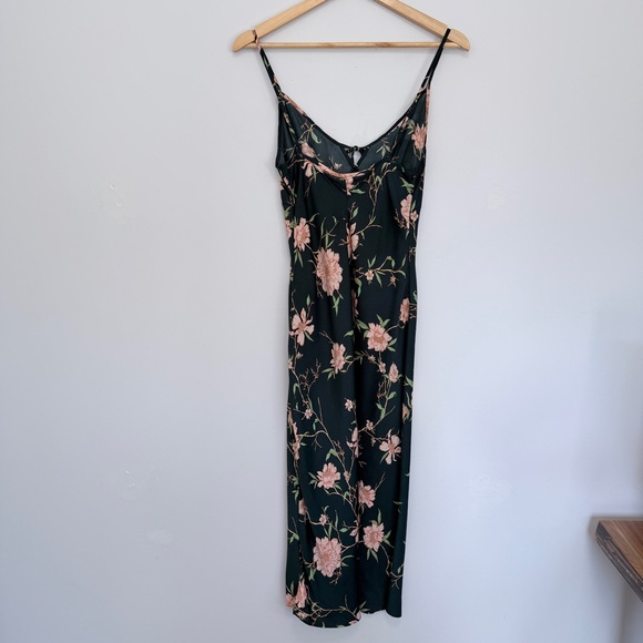 Urban Outfitters Floral Dress with Peach and Green Accents - Picture 3 of 4